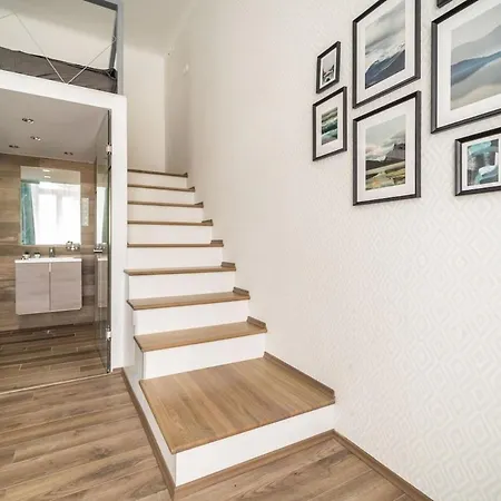 Perfect Chic Downtown Loft - E1 Apartment *